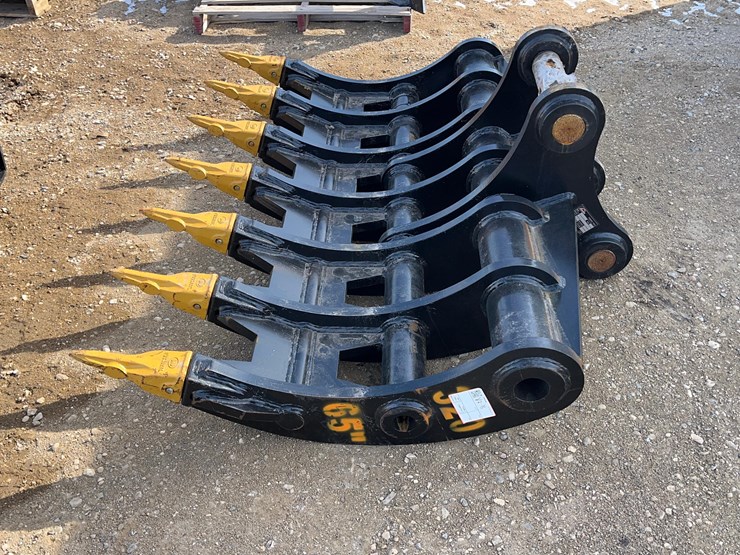 carteer-excavator-root-rake-image-2