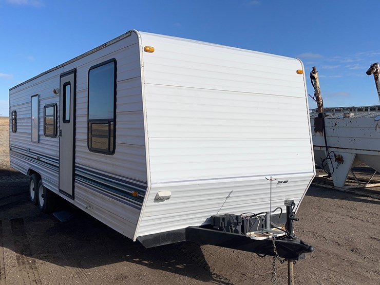 1997-gulf-stream-camper/office-image-1