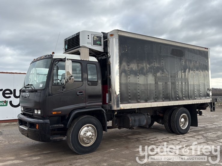 2001-isuzu-npr-image-1