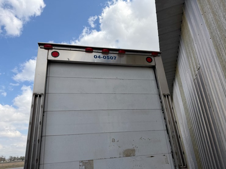 2004-international-durastar-4300-image-17