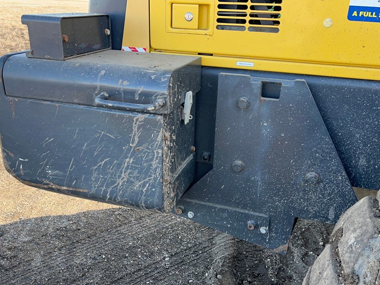 komatsu-wa200-image-21