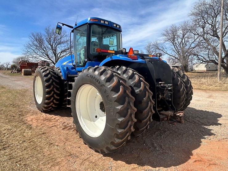 2010-new-holland-t9020-image-36