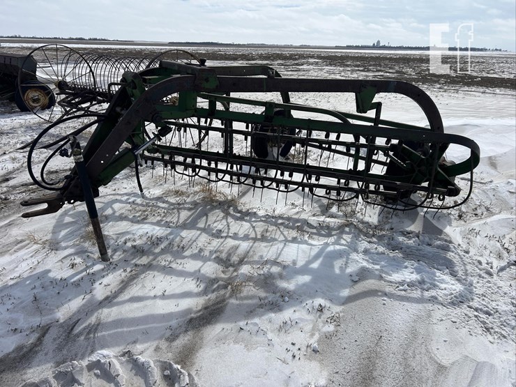 john-deere-851-image-4