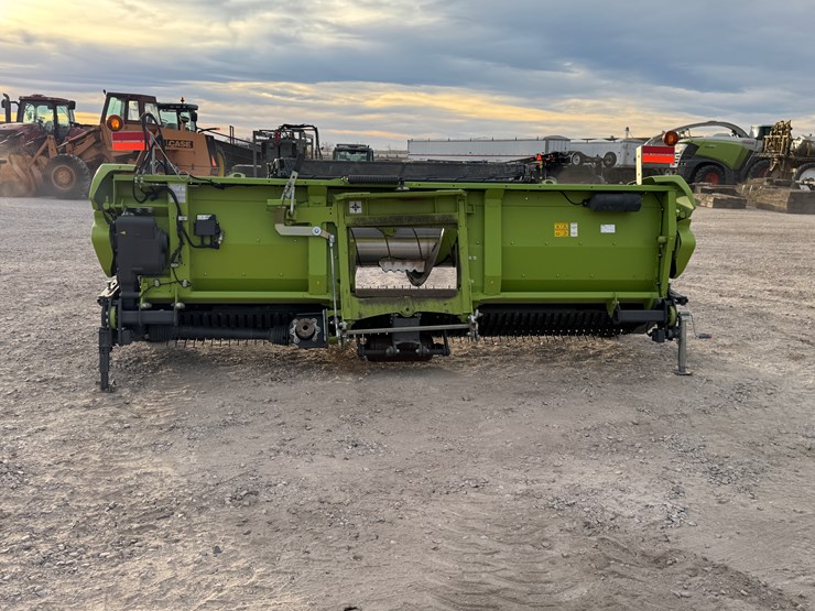 2020-claas-380-image-7