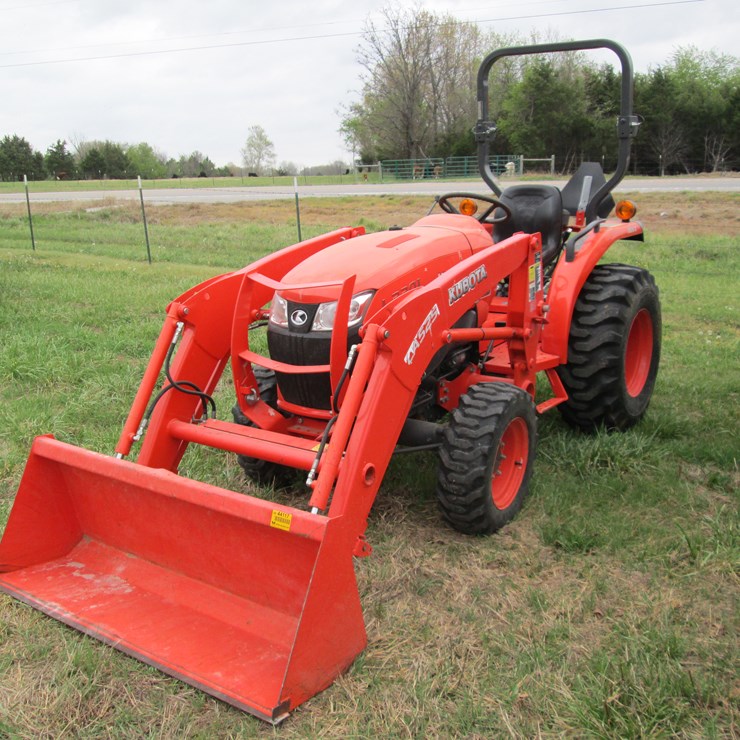 KUBOTA L3301