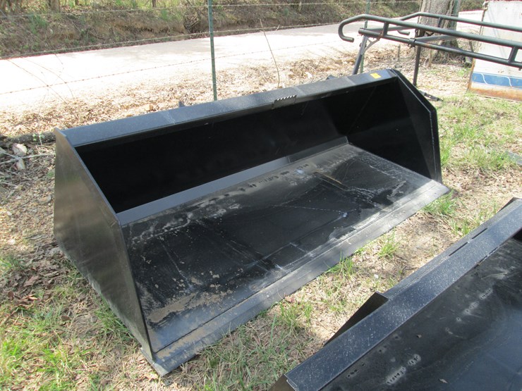 #44089-•-96"-skid-steer-snow/litter-bucket-image-2