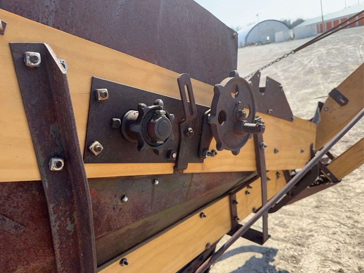 1926-john-deere-corn-picker-image-25