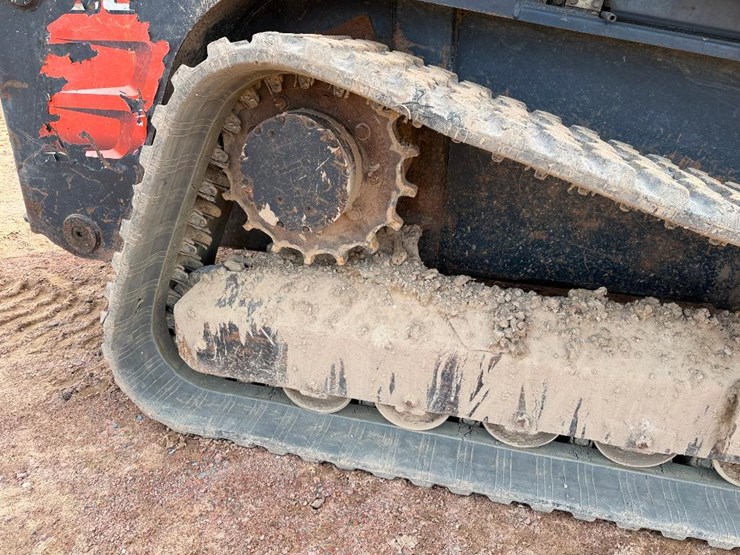 kubota-svl90-2-image-21