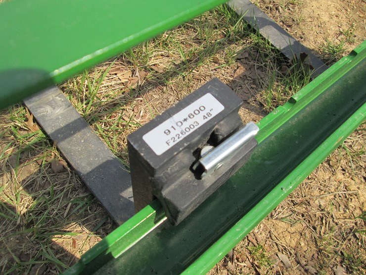 #44099-•-48"-tractor-forks-image-7