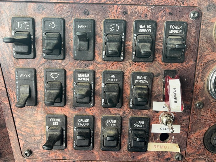 2000-international-9000-image-15