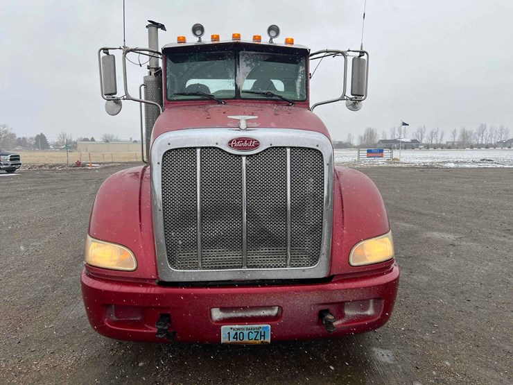 2005-caterpillar-c15-image-2