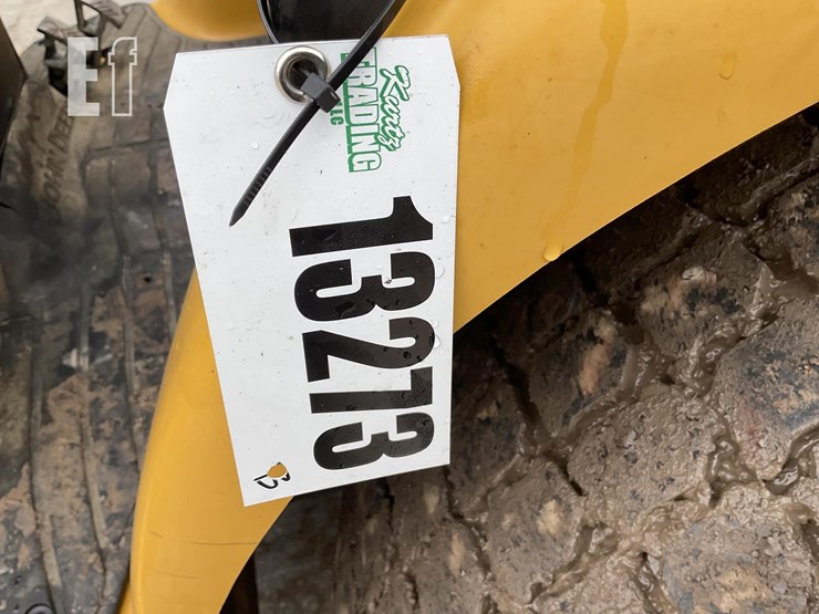 2003-deere-110-image-18