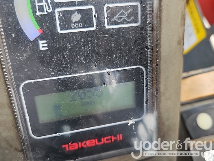 takeuchi-tl8r-image-28