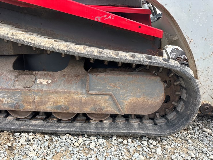 takeuchi-tl240-image-49