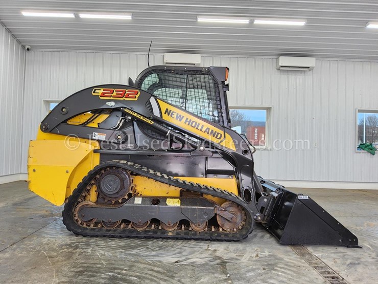 2017-new-holland-c232-image-7