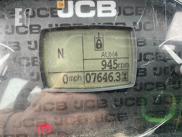 2010-jcb-409-image-15