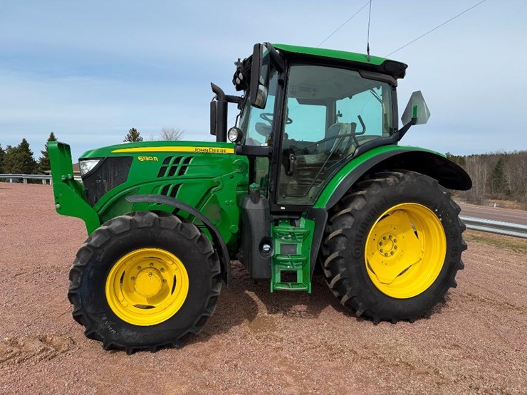 john-deere-6130r-image-1