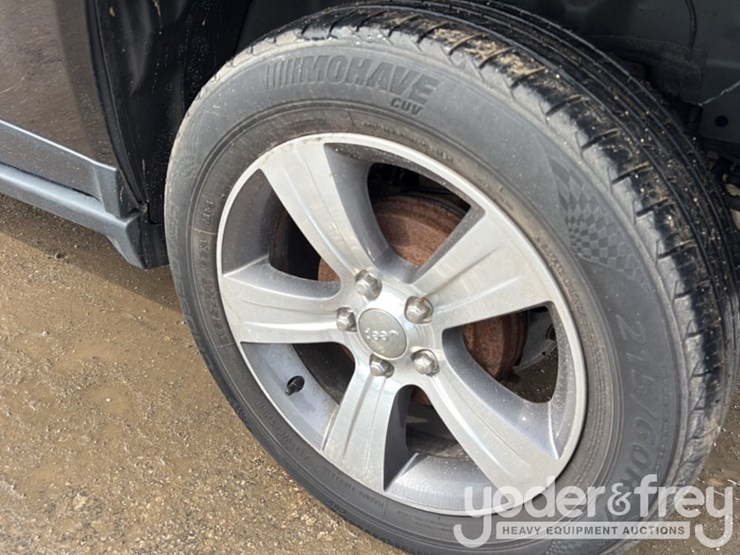 2017-jeep-compass-image-12