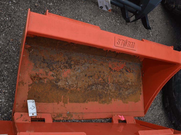 storm-bucket-image-3