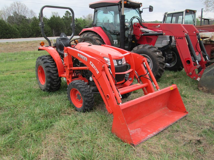 kubota-l3301-image-2
