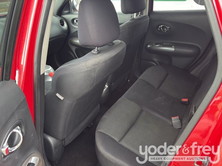 2014-nissan-juke-image-11