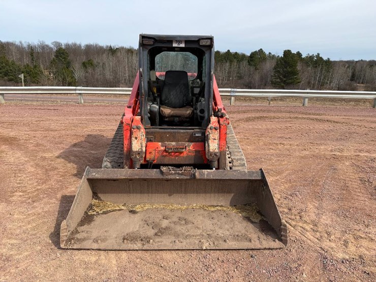 kubota-svl90-2-image-2