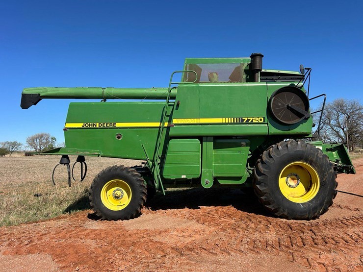 1986-john-deere-7720-image-36