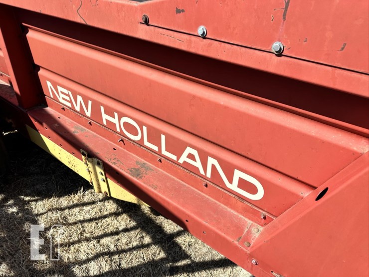 new-holland-791-image-8