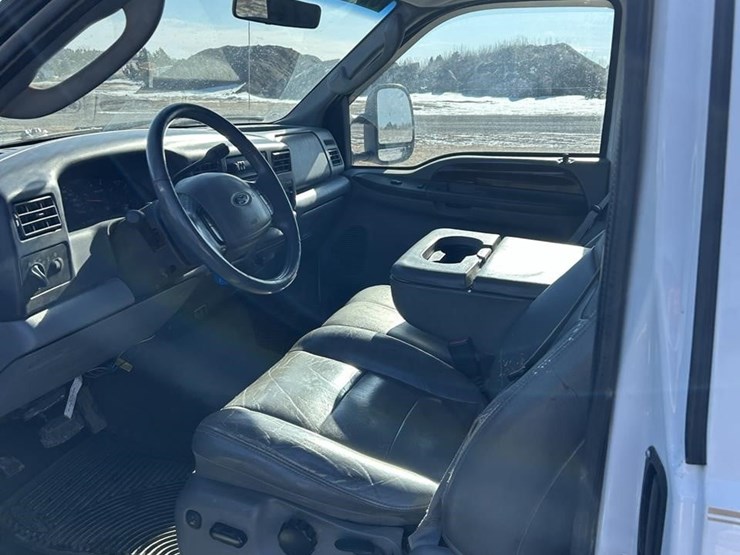 2004-ford-f250-image-12