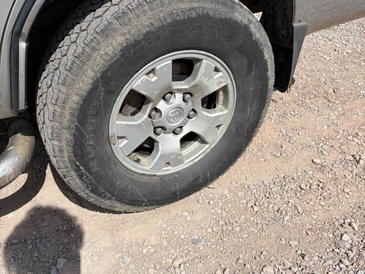 2001-toyota-4-runner-image-7