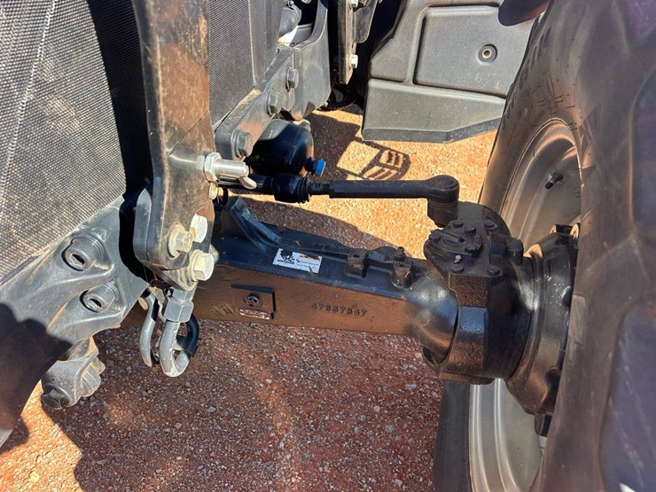 2019-case-ih-farmall-120u-image-21