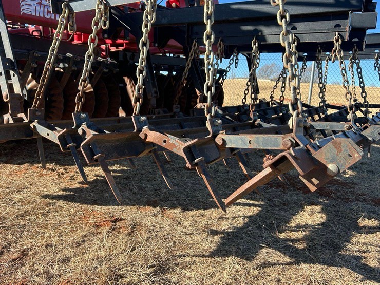 2019-mcfarlane-incite-5124-image-5