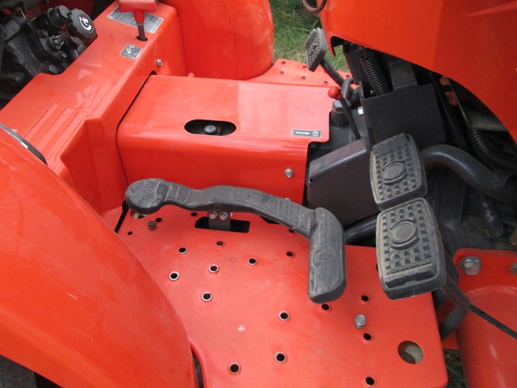 kubota-l3301-image-27