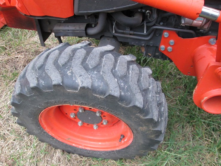 kubota-l3301-image-13