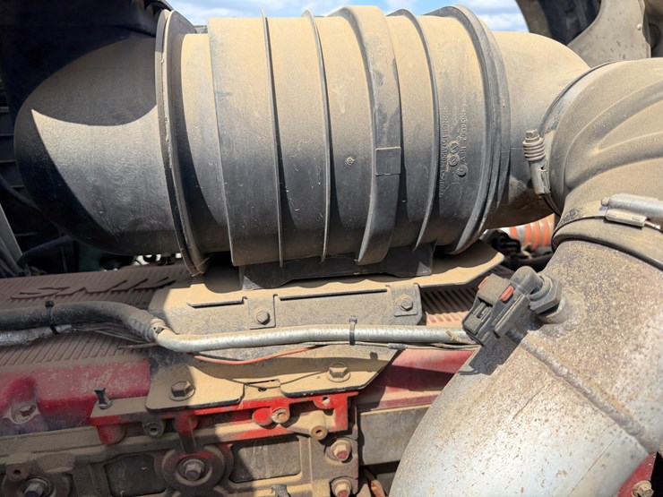 2012-kenworth-900b-image-68