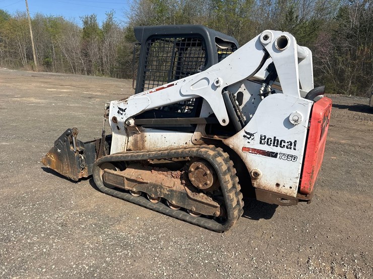 2016-bobcat-t650-image-3