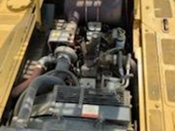 #315-•-2004-komatsu-pc-200-lc-excavator-image-21