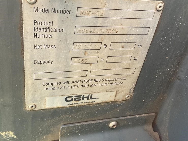 2016-gehl-rs8-42-image-15