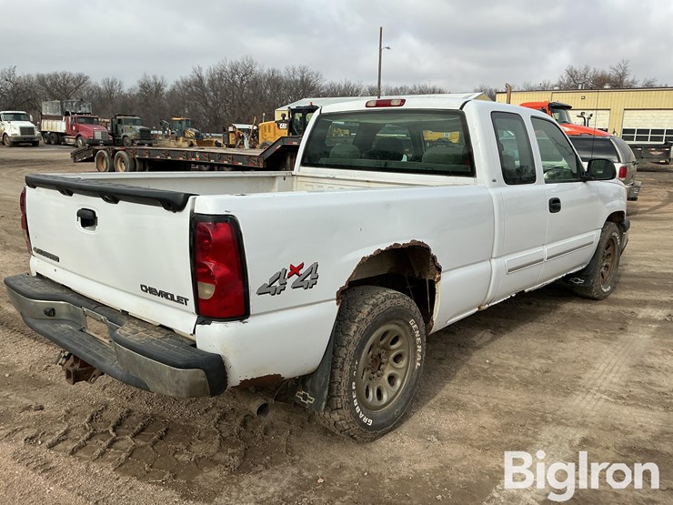 2005-chevrolet-silverado-1500-image-5