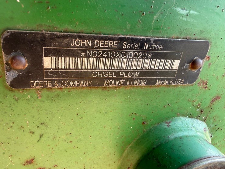 john-deere-2410-image-16
