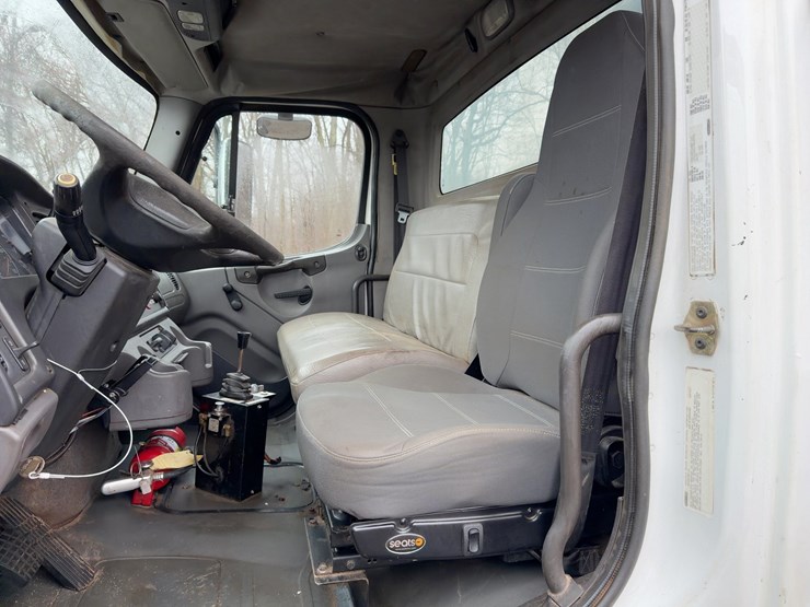 2007-caterpillar-c7-image-25