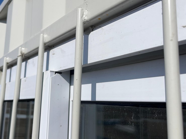 shipping-container-image-12