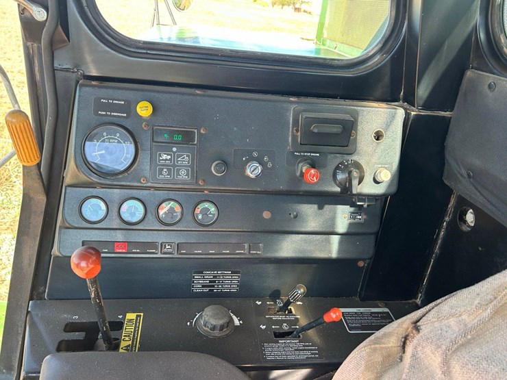 1986-john-deere-7720-image-31