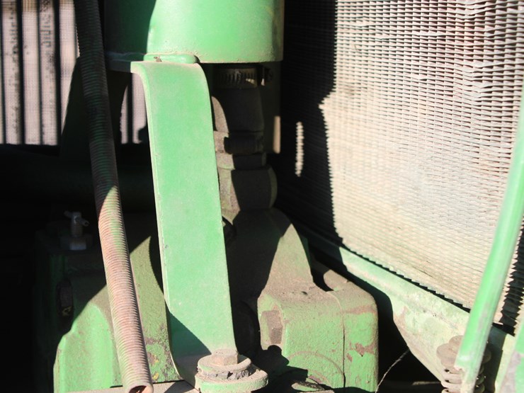 john-deere-4620-image-99