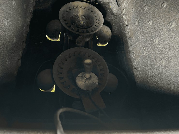 frick-steam-locomotive-with-track-image-150