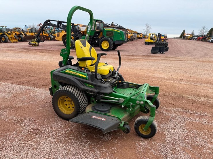 2022-john-deere-z930m-image-3
