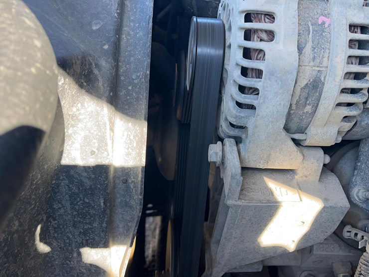 2010-chevrolet-2500-image-31