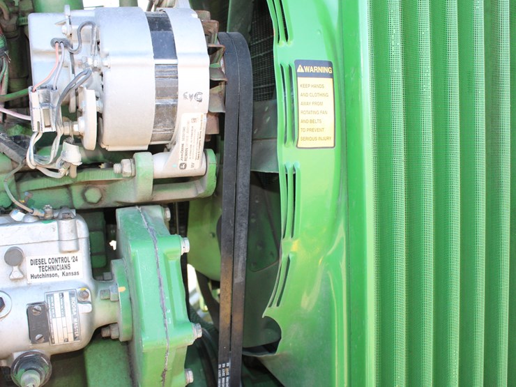 john-deere-4620-image-107