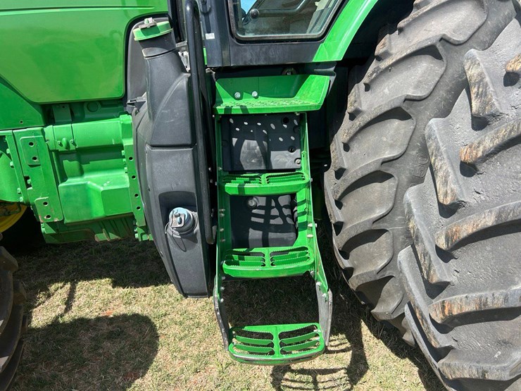 2017-john-deere-8270r-image-37