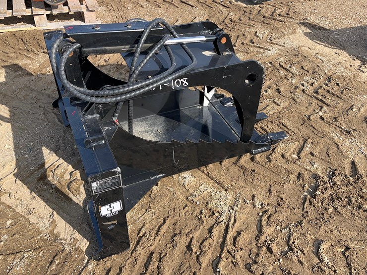 skid-steer-root-ball-grapple-image-2